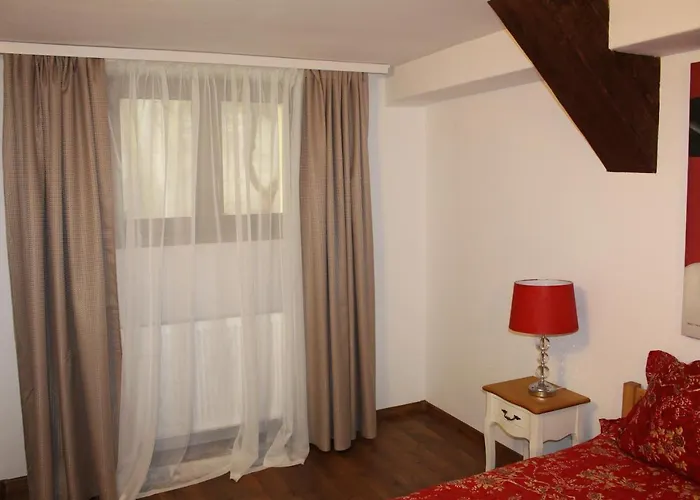 Apartment Sunrise Castelului *